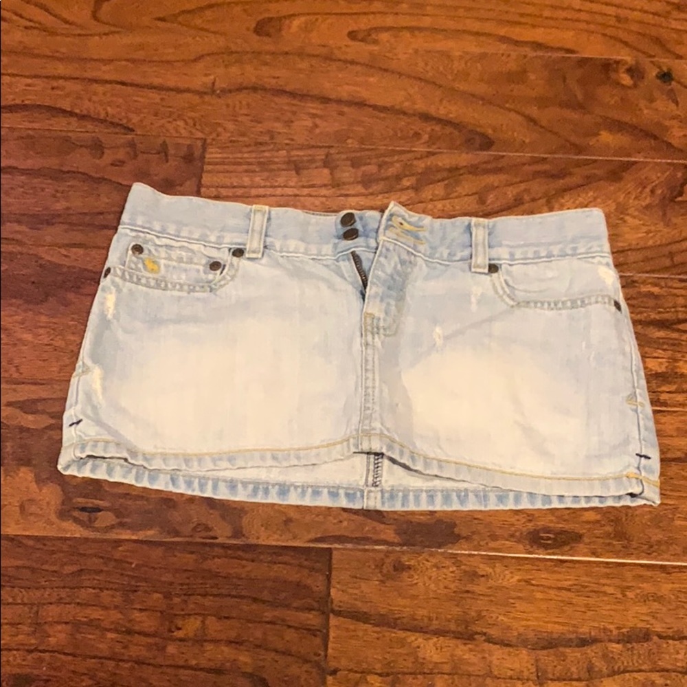 Abercrombie&fitch skirt size 2